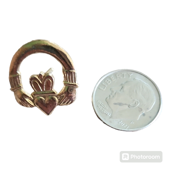 Gold Plated Claddagh Tie/Lapel Pin - Picture 3 of 4